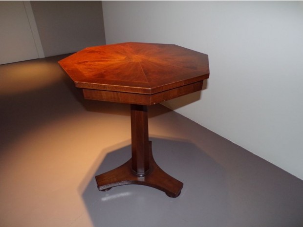 Tavolino classico Crestan 800 lombardo