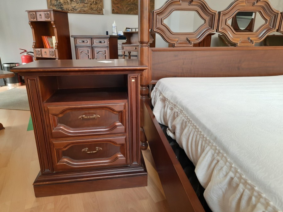 Camera da letto classica Produzione artigianale Camera da letto Esagono Classic