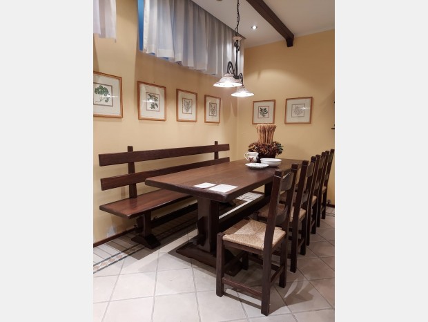 Tavolo classico Arte Legno Gruppo Troncone tavolo panca e sedie